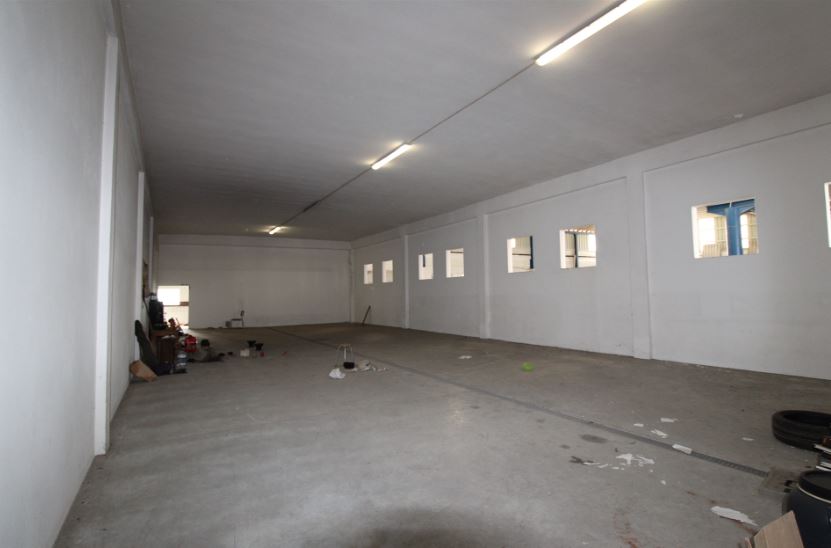 Imóvel com projeto de empreendimento em Parceiros e Azoia, Leiria